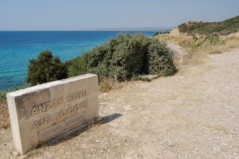 Explore Gallipoli on a day trip from Istanbul, highlighting WWI history and memorials.